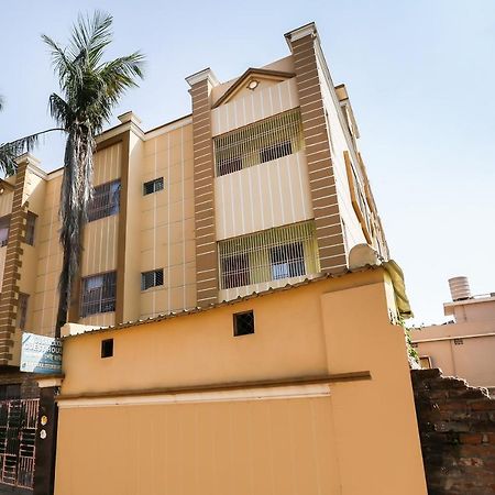 Oyo 68370 Subhalaxmi Guest House Puri Exterior foto